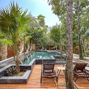 https://amaka-riviera-tulum.allrivieramayahotels.com